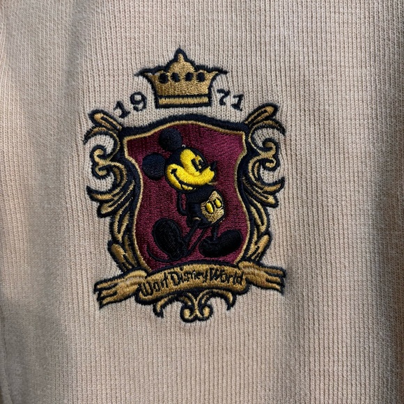 Walt Disney World womens embroidered crest zip up cardigan jacket yellow medium - Picture 3 of 5